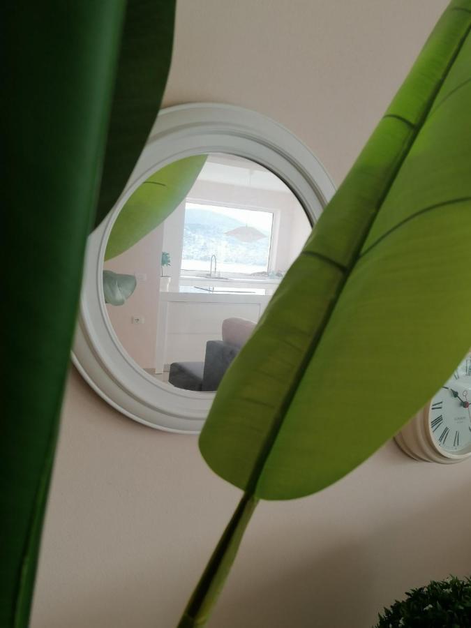 Marianna'S Luxury Apartment Sarande Exterior photo